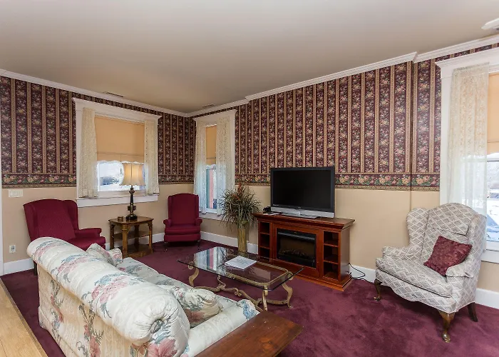 Whiskey Row Penthouse *
